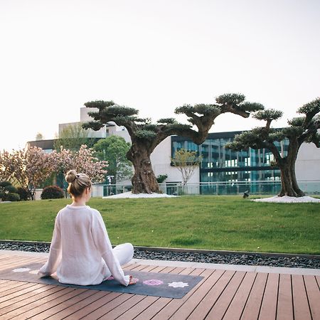 The Anandi Hotel And Spa - Luxury Healing Hotel For Wellbeing Shanghai Bagian luar foto
